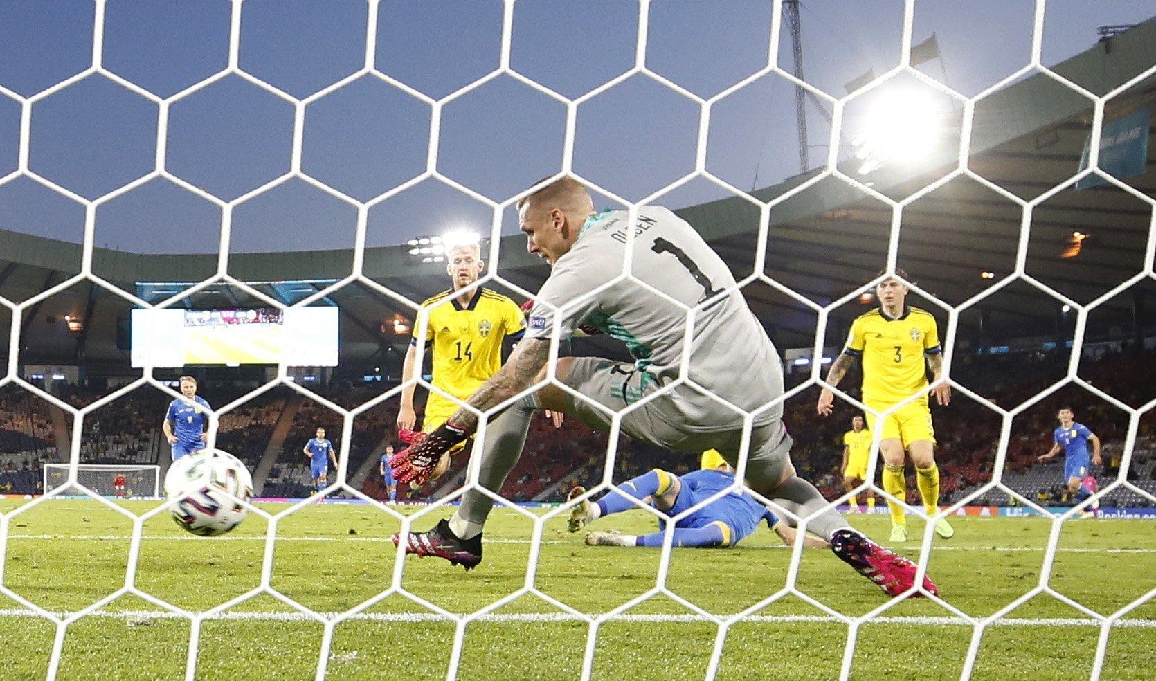 image Ukraine snatch extra-time win over Sweden win to advance to Euro 2020 quarters