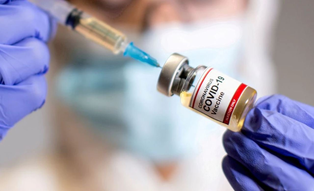 image Ireland to lengthen quarantine for partially vaccinated Britons
