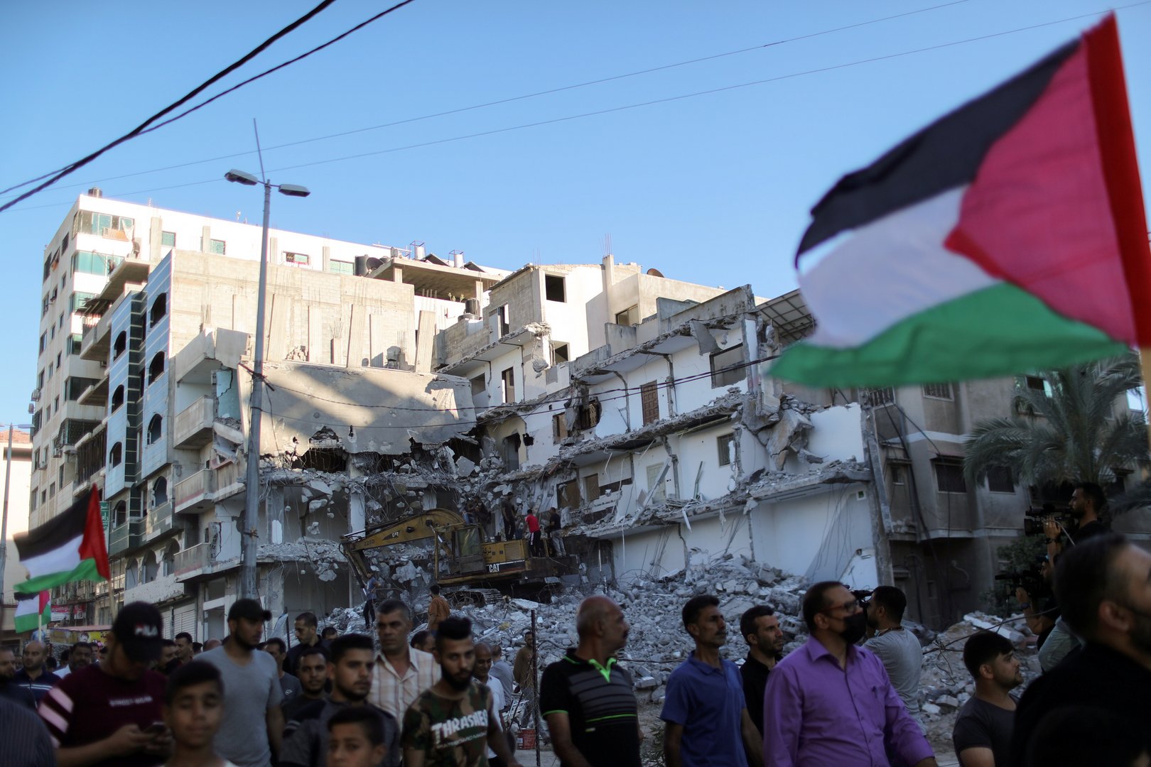 image Israel strikes Hamas site in Gaza over fire balloons