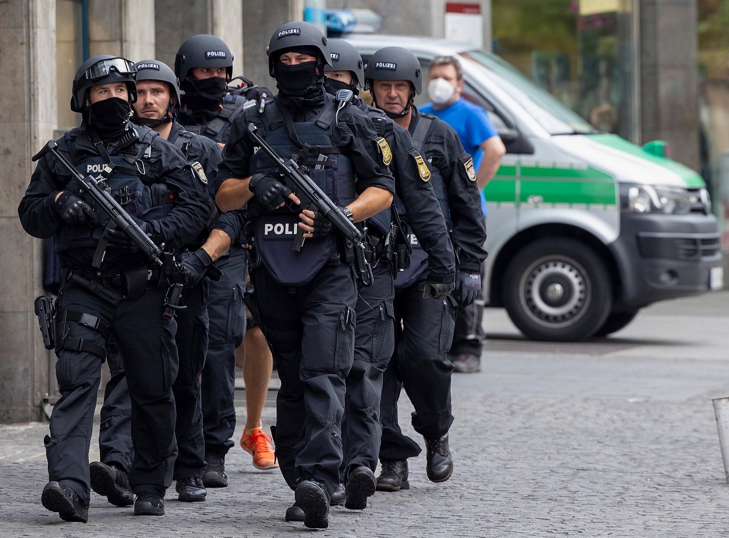 image German police arrest hundreds in EncroChat crime crackdown