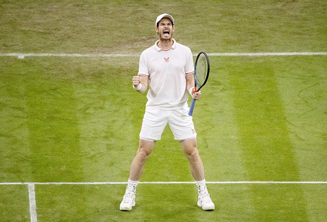 image Murray wins late-night Wimbledon thriller (wrapup)