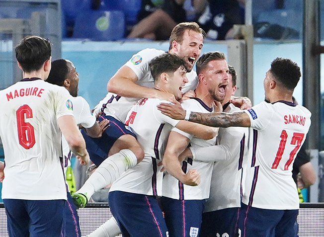 image England look to make history, but Danes stand determined