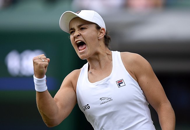 image Barty and Kerber cruise into Wimbledon semis