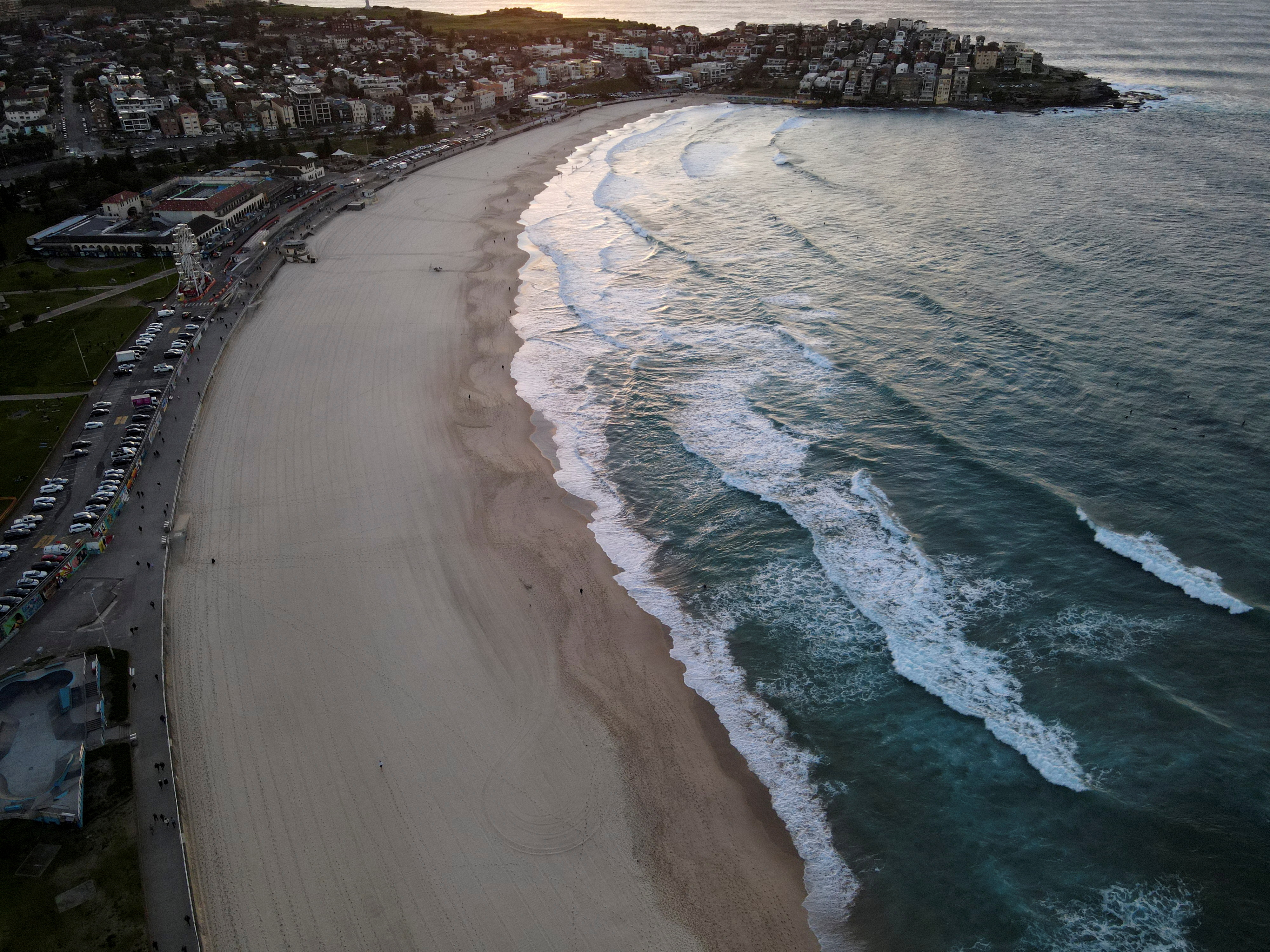 image Despite lockdown, Australia sees jump in infections