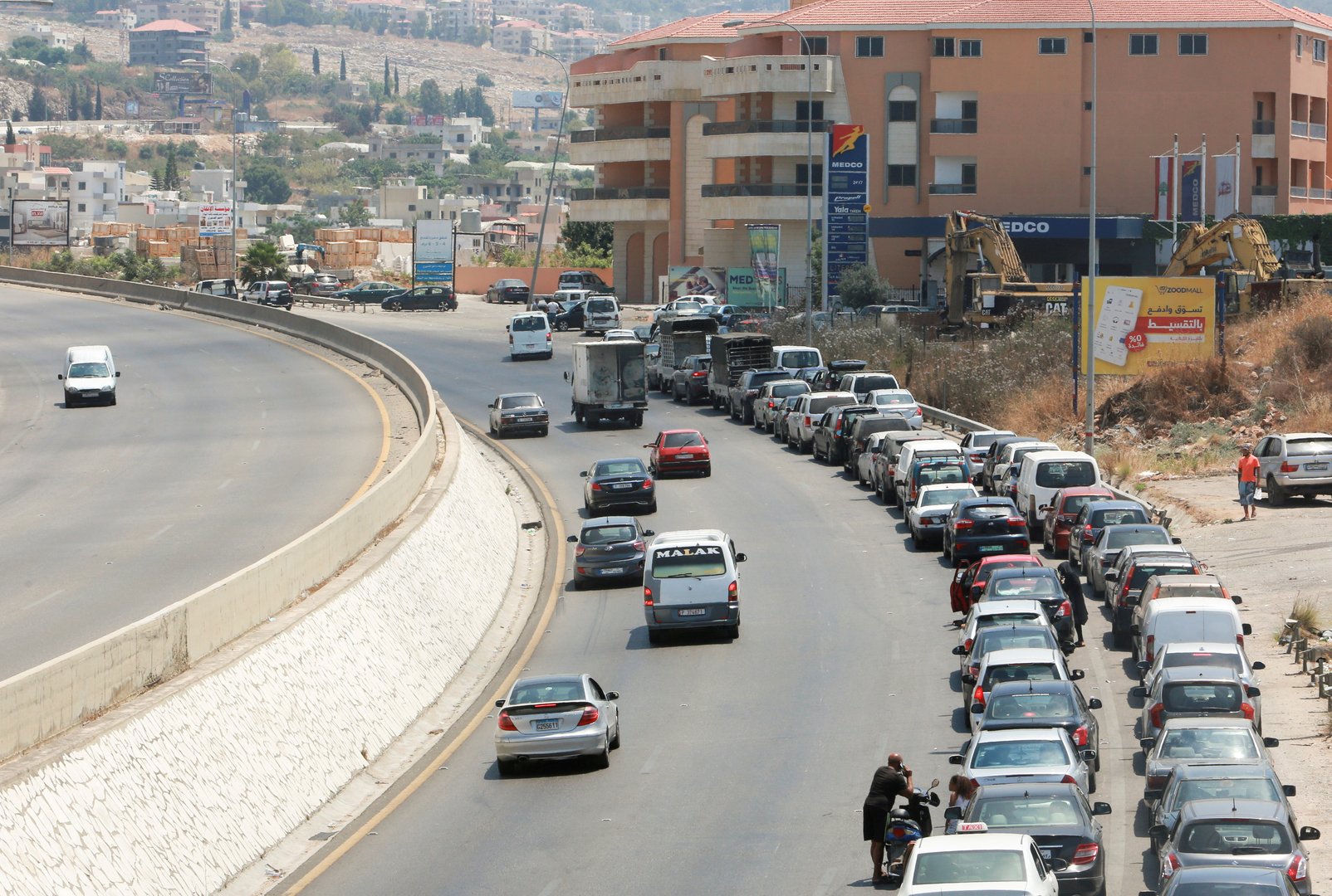 image Lebanon power outage will last several days, official says