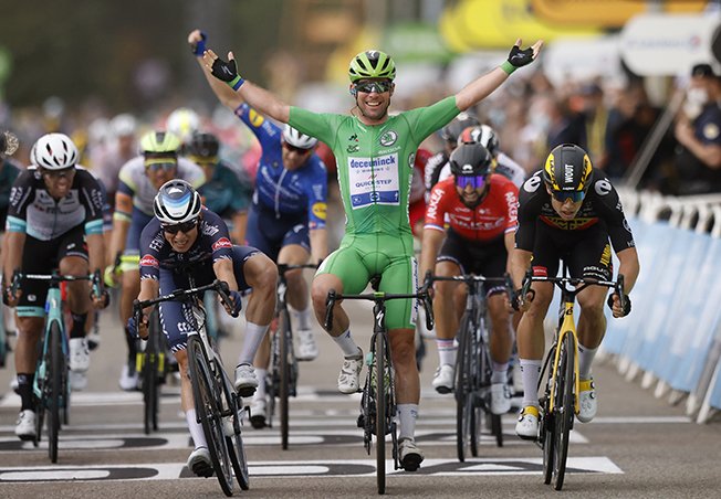 image &#8216;Manx Missile&#8217; Cavendish closes in on Tour de France record