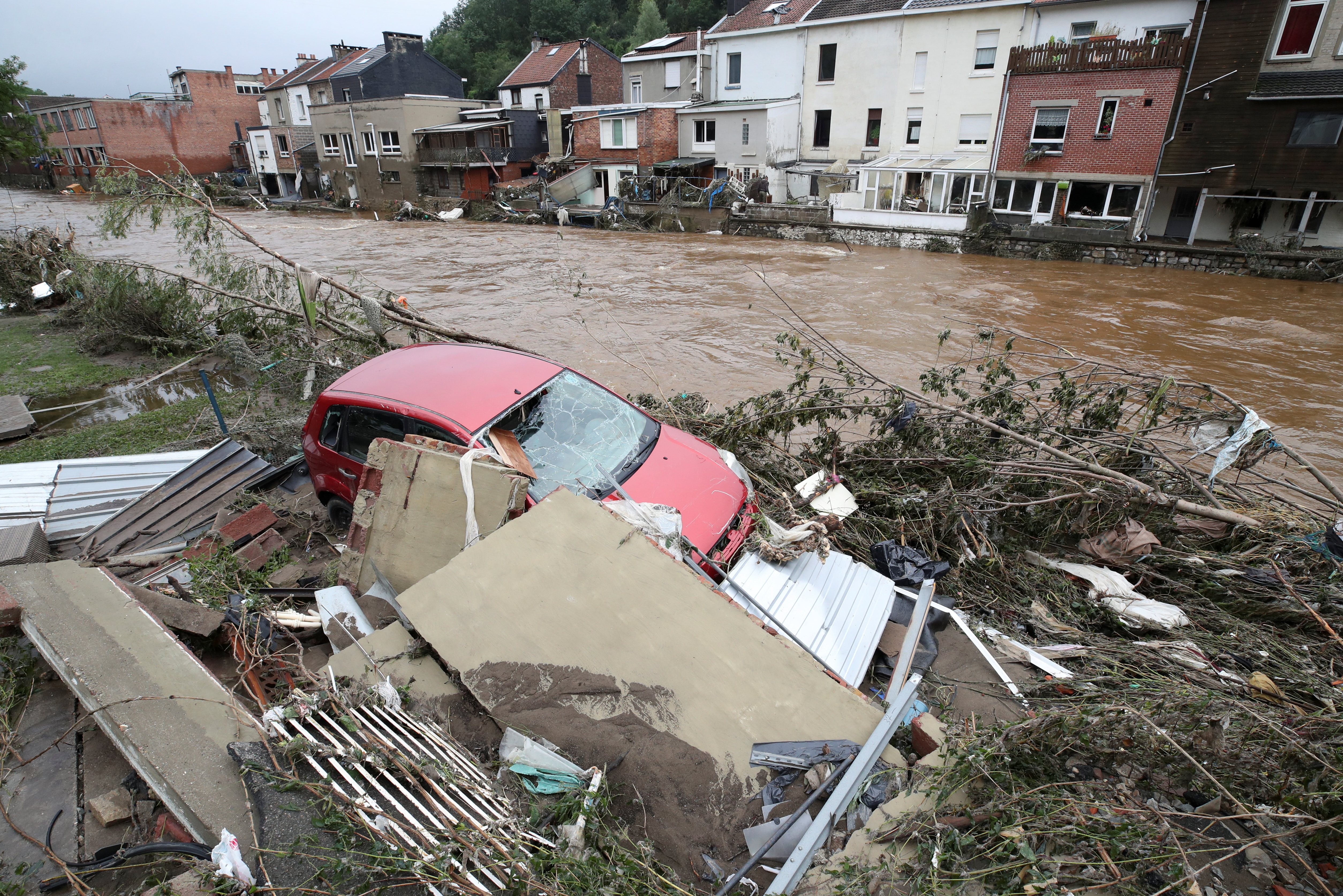 image Flood death toll in Germany exceeds 80 while Belgium counts 14 dead
