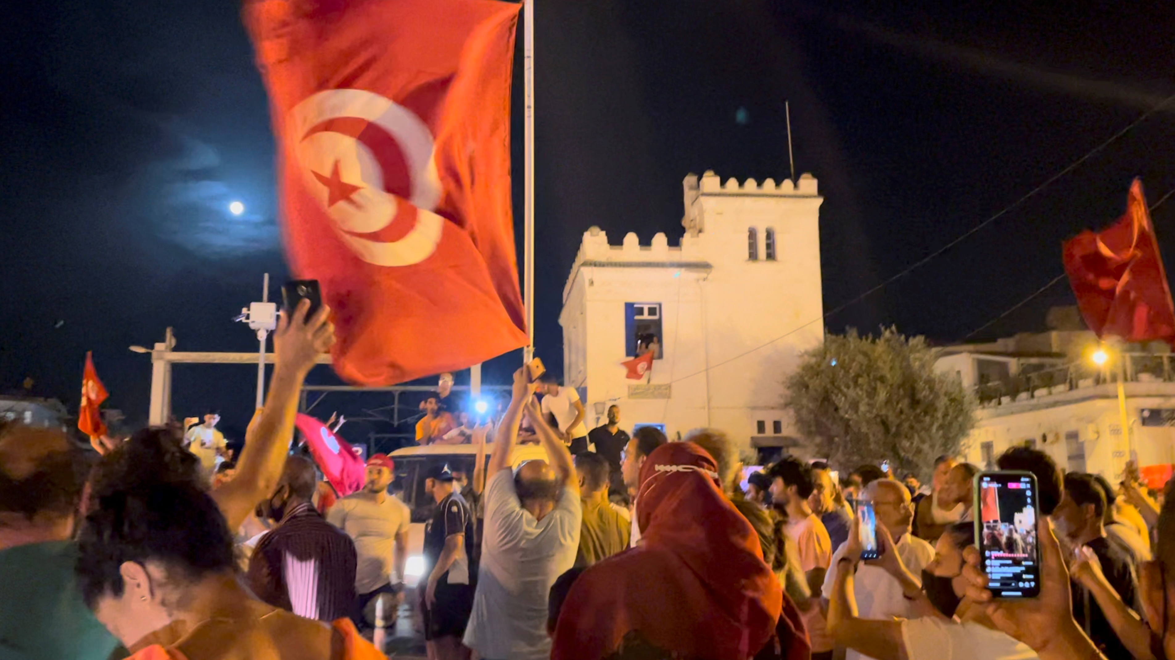 image Tunisian democracy in crisis after president ousts government