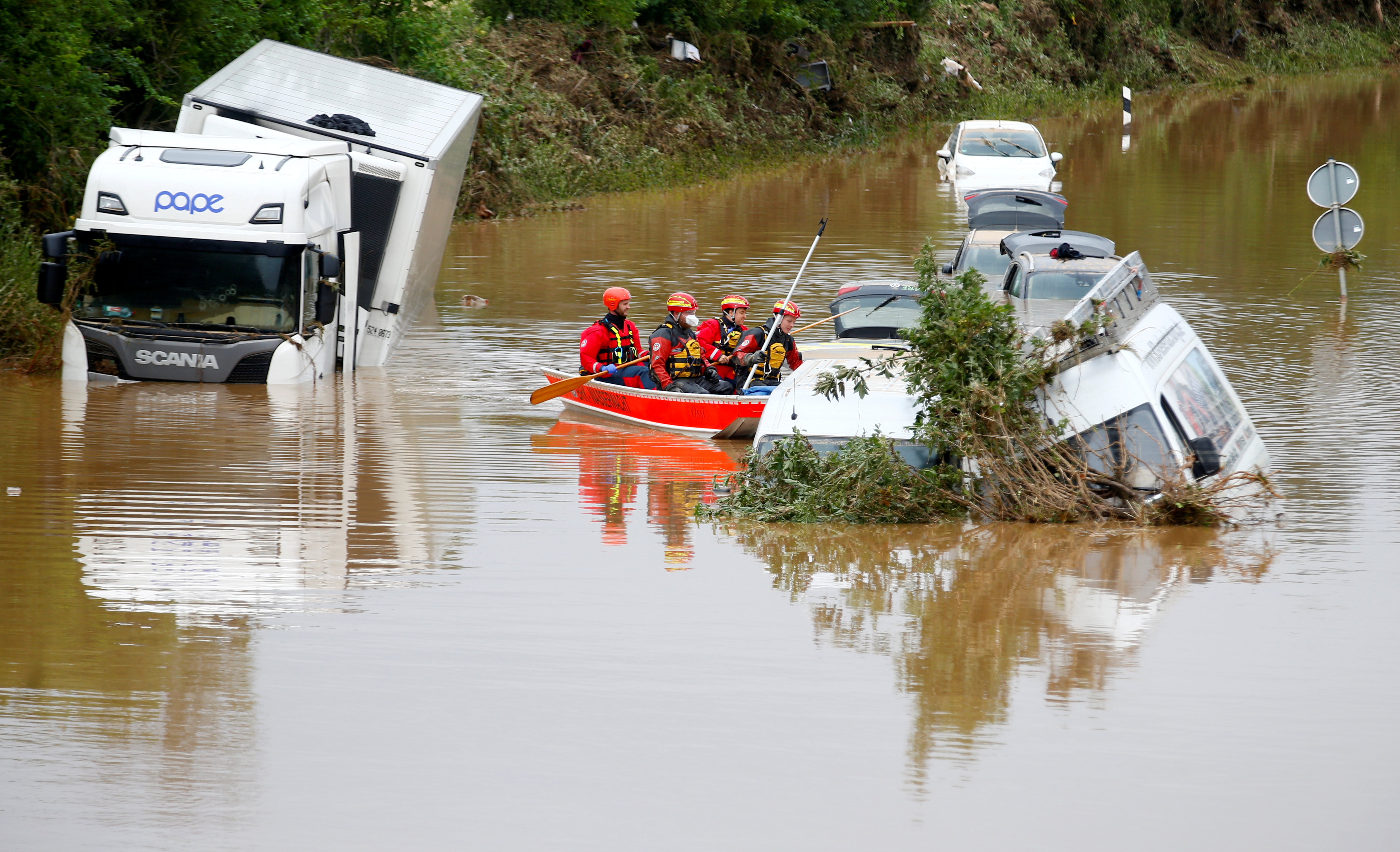 image Floods lay bare Europe&#8217;s &#8216;gigantic task&#8217; in averting future climate damage