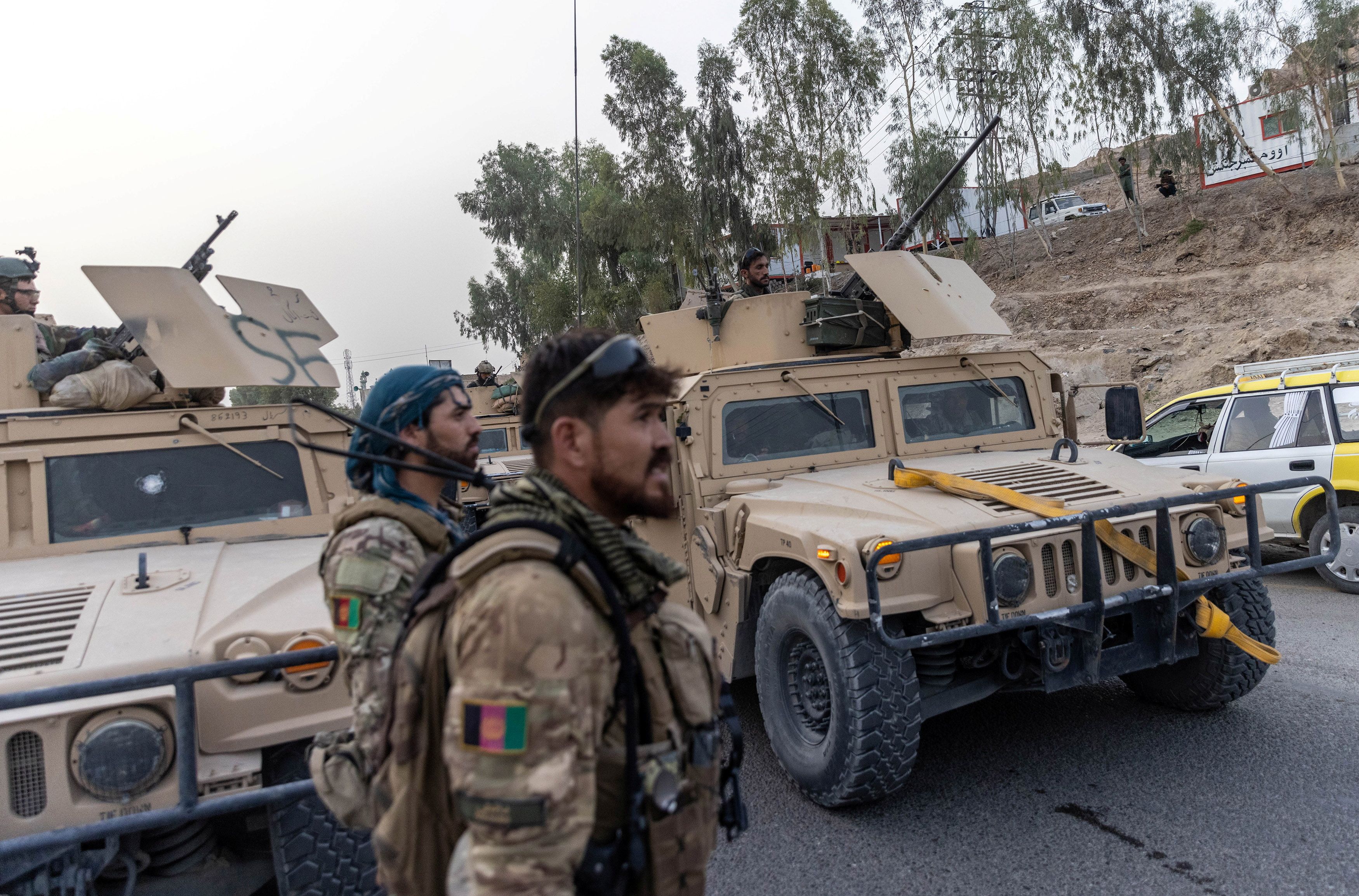 image Afghan soldiers seek refuge in Pakistan after losing border military posts