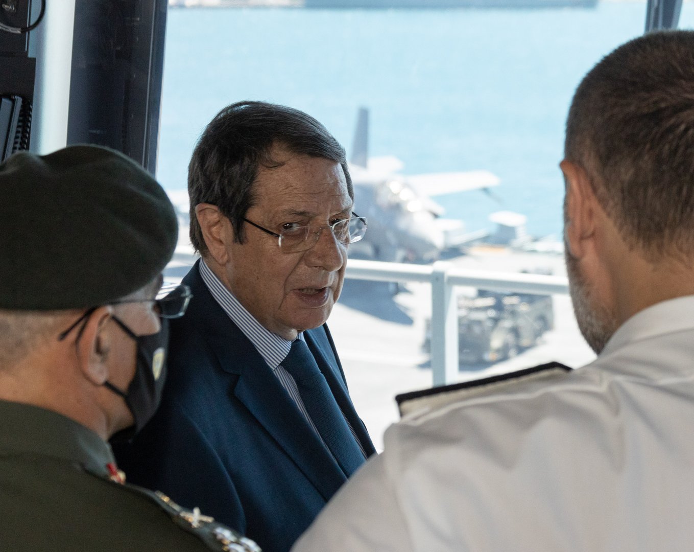 image Anastasiades talks of defence cooperation as he visits warship