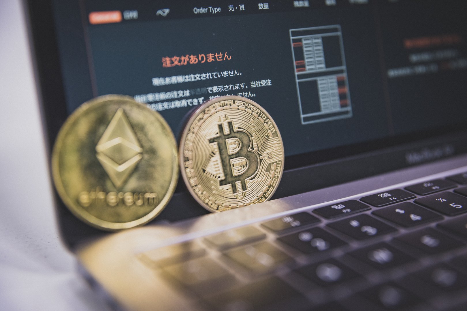 image Understanding Bitcoin and other virtual currencies