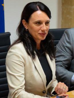 feature evie easo's nina gregori
