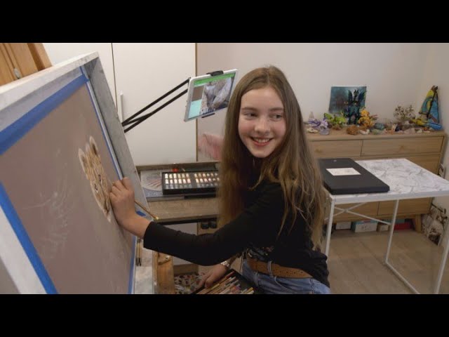 image The 12-year-old drawing prodigy inspired by wildlife