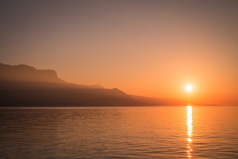 image Yellow weather warning issued for Monday&#8217;s expected heat
