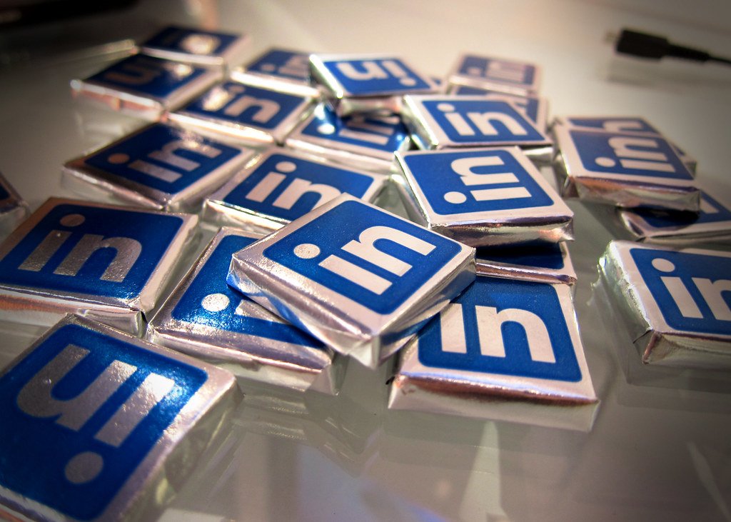 image 500 million LinkedIn users affected by data scrape