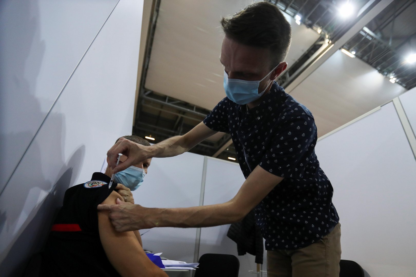 image Coronavirus: Reducing time before booster dose being considered