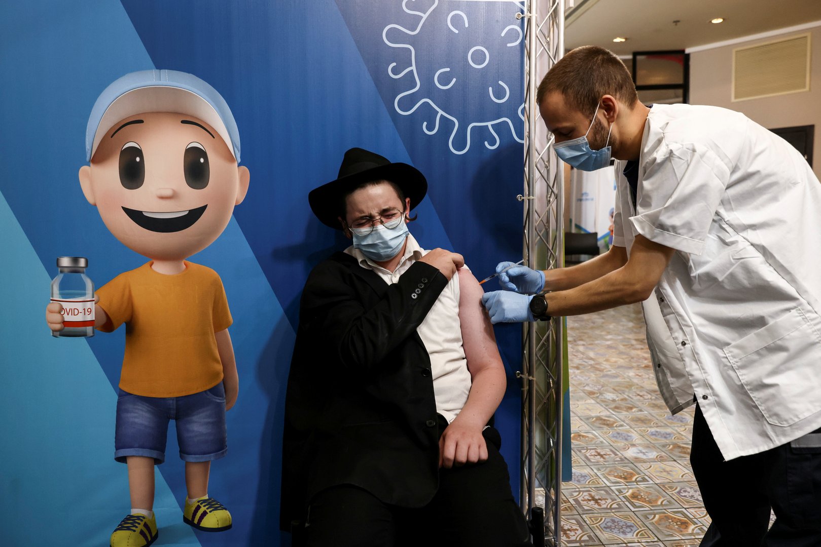 image Israeli doctors find severe Covid-19 breakthrough cases mostly in older, sicker patients