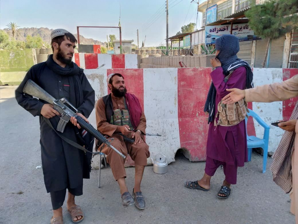 image UK&#8217;s Johnson plans G7 meeting on Afghanistan, steps up evacuation effort