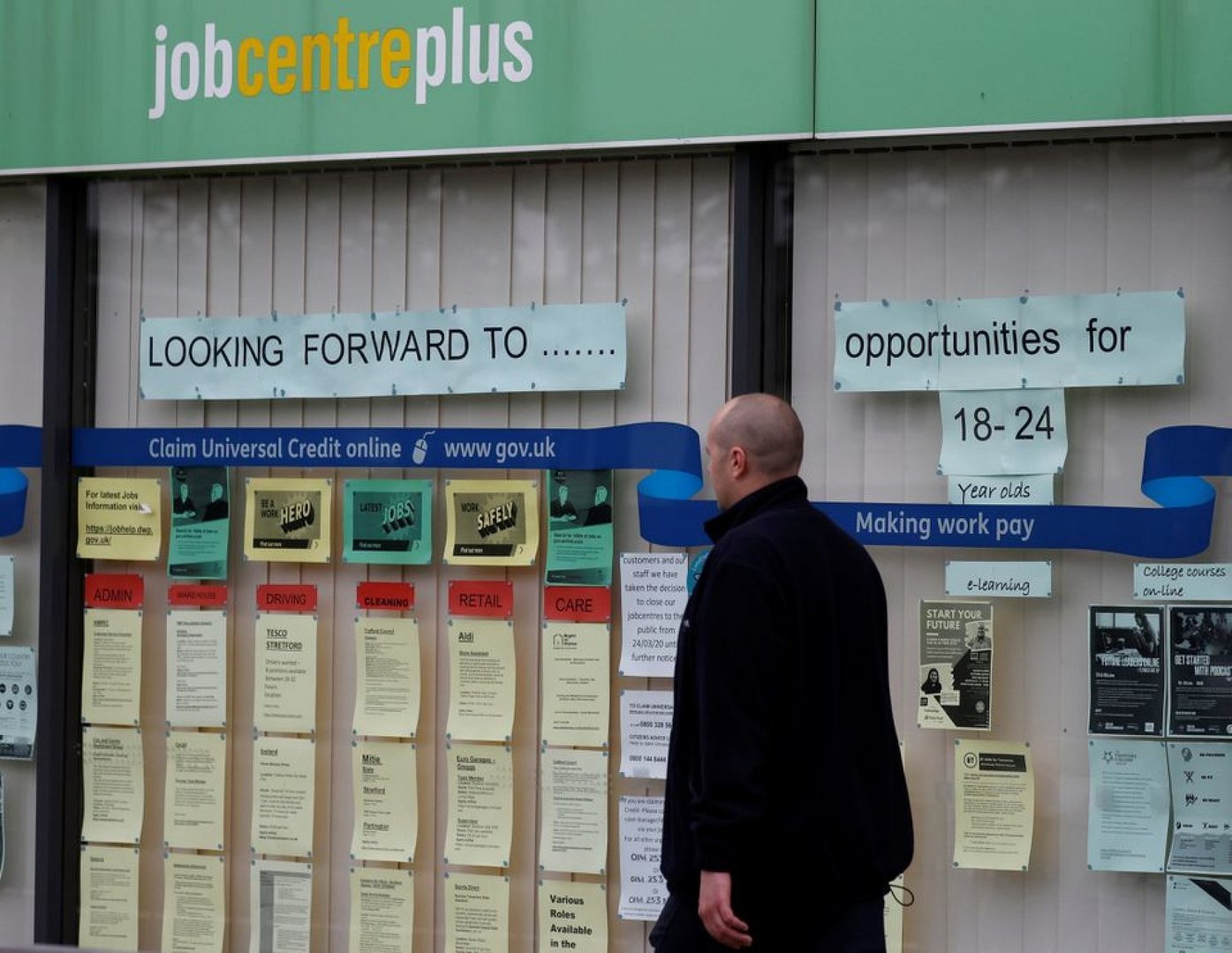 image UK employers are short of staff, but won&#8217;t raise wages &#8212; Survey