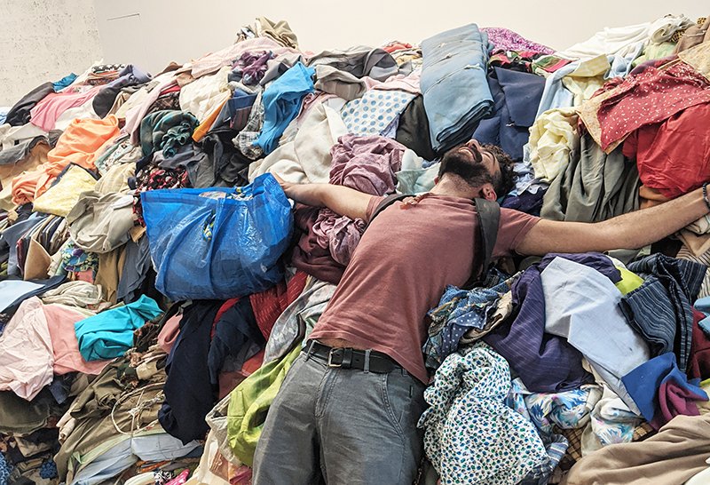 image Giving clothes a second chance