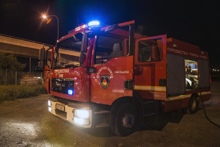 image Car torched in Paphos