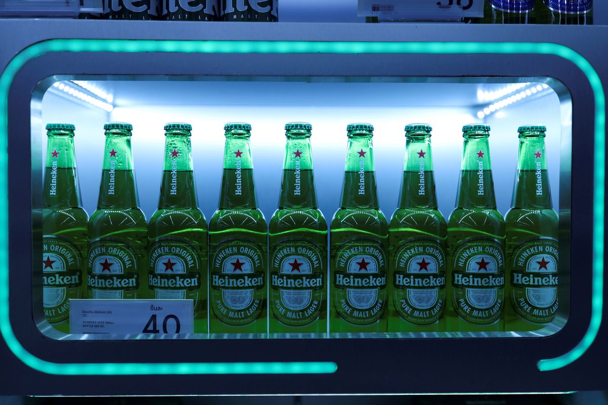 image Heineken blames Russia exit delay on local paperwork