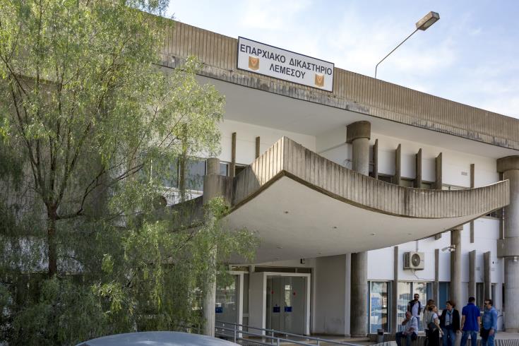 image Woman remanded for stealing €40,000 from Limassol home