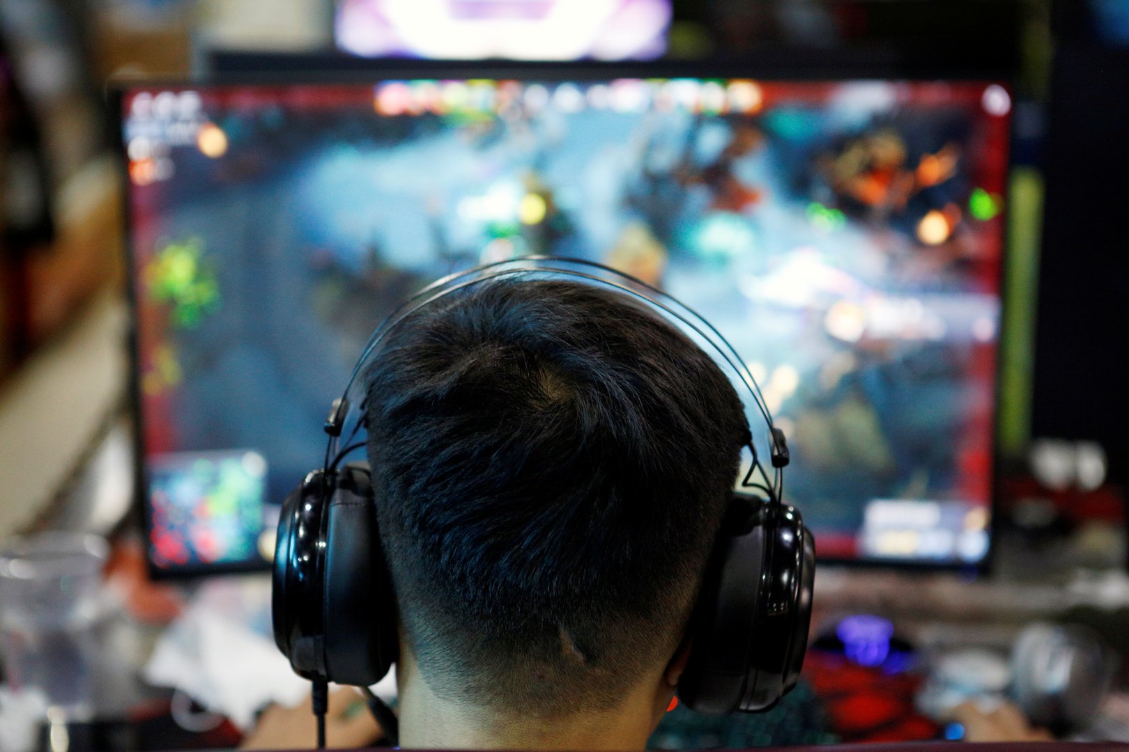 image Why and how China is drastically limiting online gaming for under 18s
