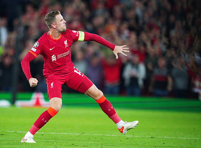 image Liverpool win thriller against Milan, Man City score six