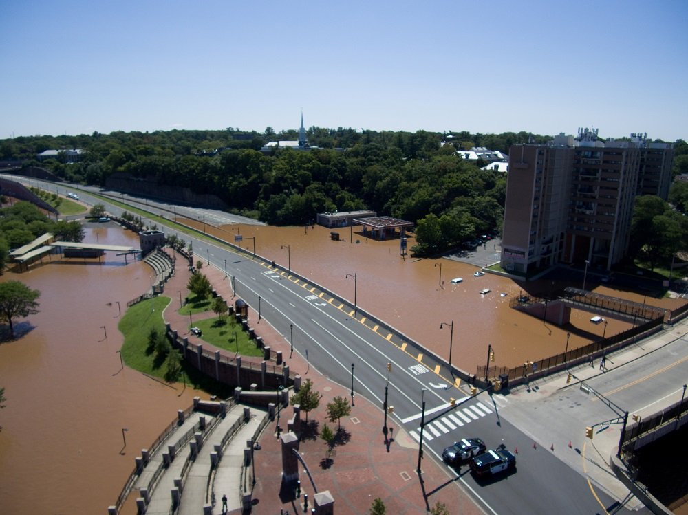 image Flash floods threaten U.S. Southern states deluged by Hurricane Ida
