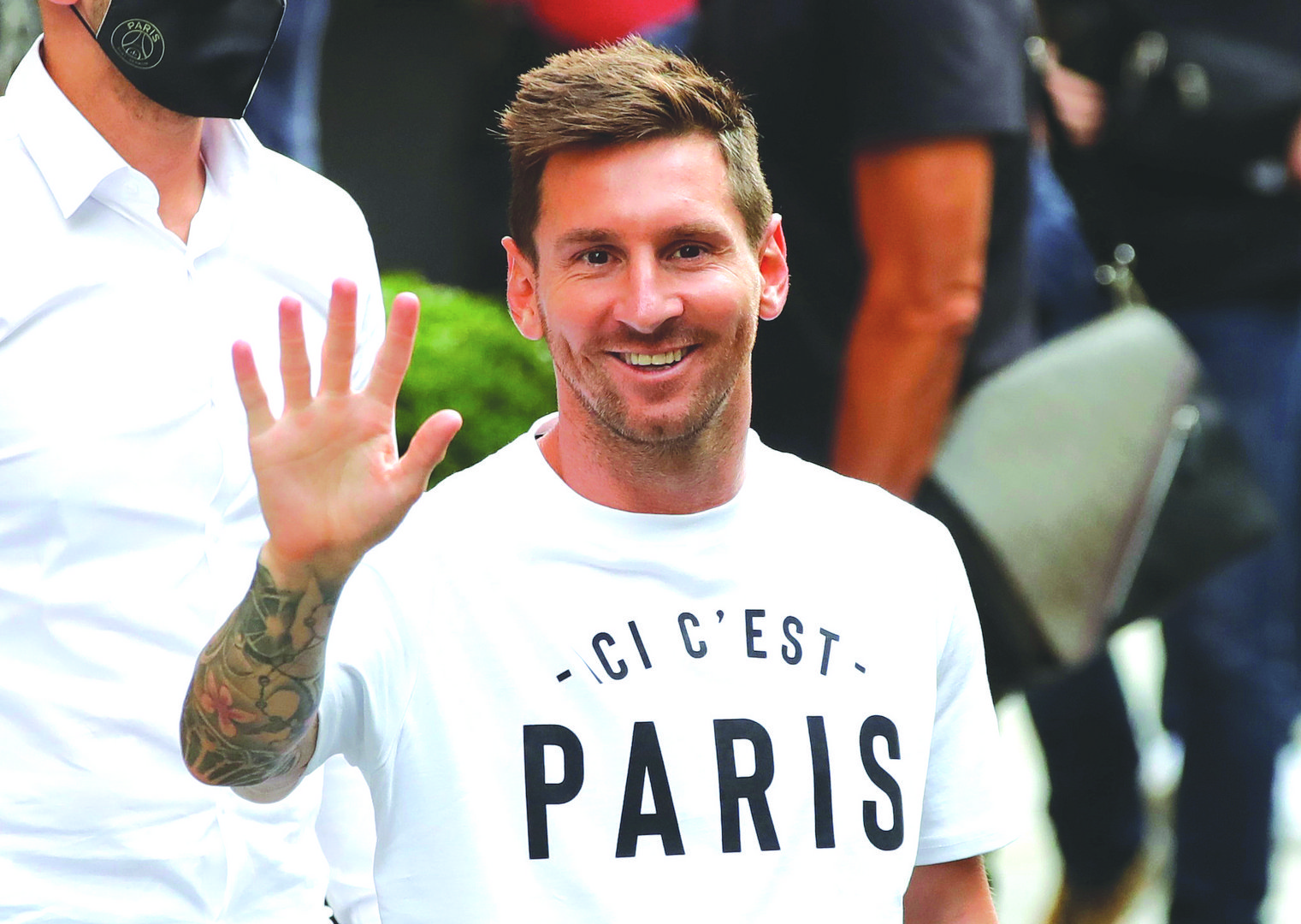 image Guardiola hopes to see Messi play Man City in Champions League