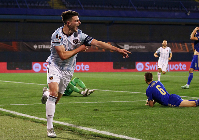 image West Ham sink Dinamo as Betis edge Celtic in thriller