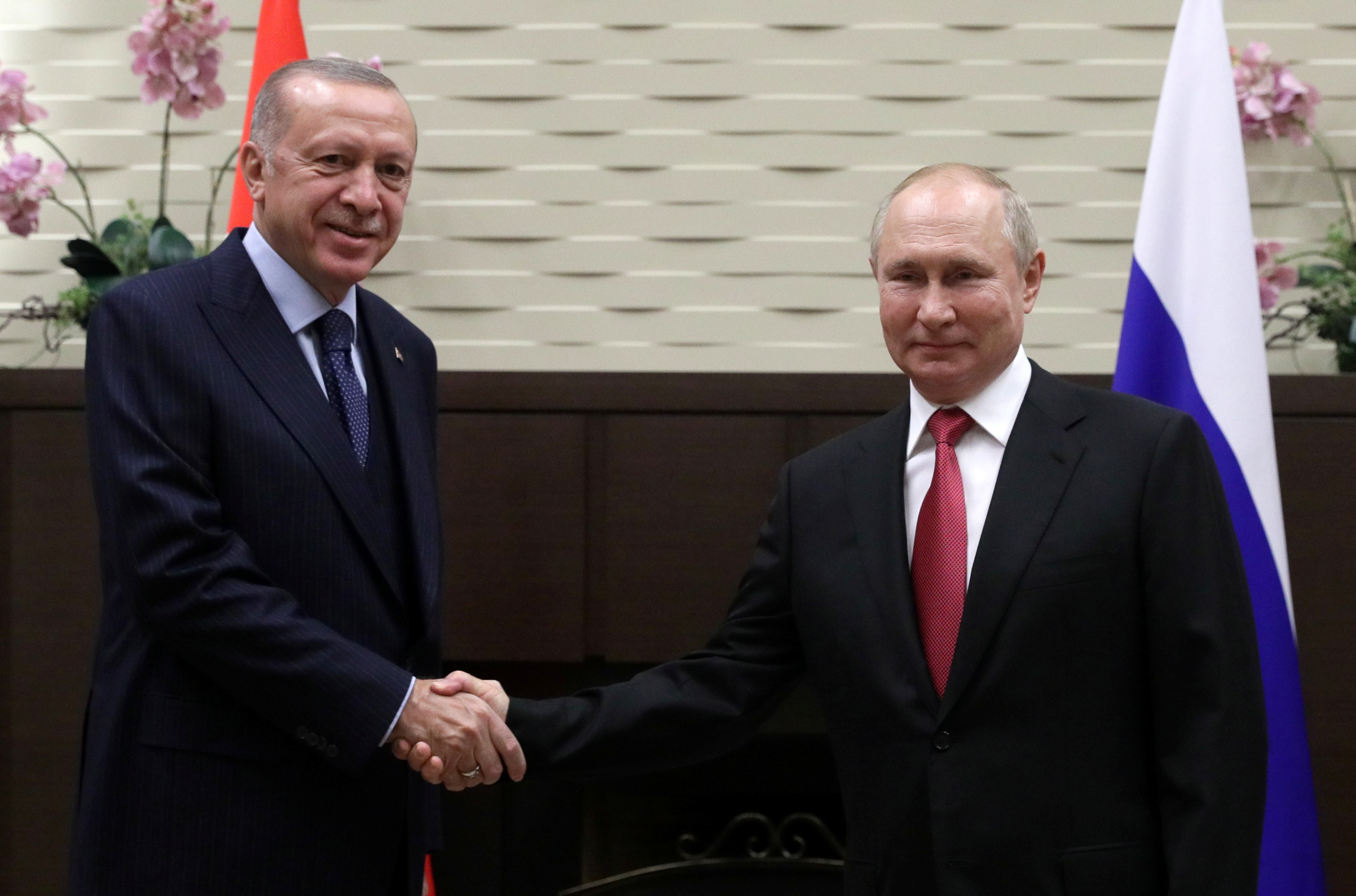 image Turkey&#8217;s Erdogan says mulling further defence industry steps with Russia