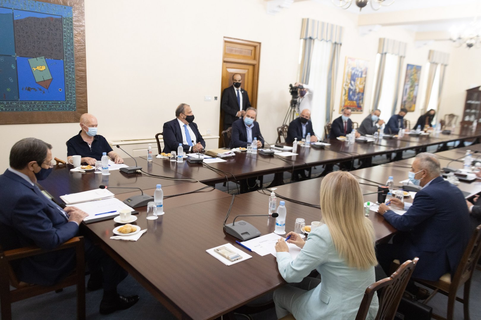 image Tensions rise at National Council meeting (updated)