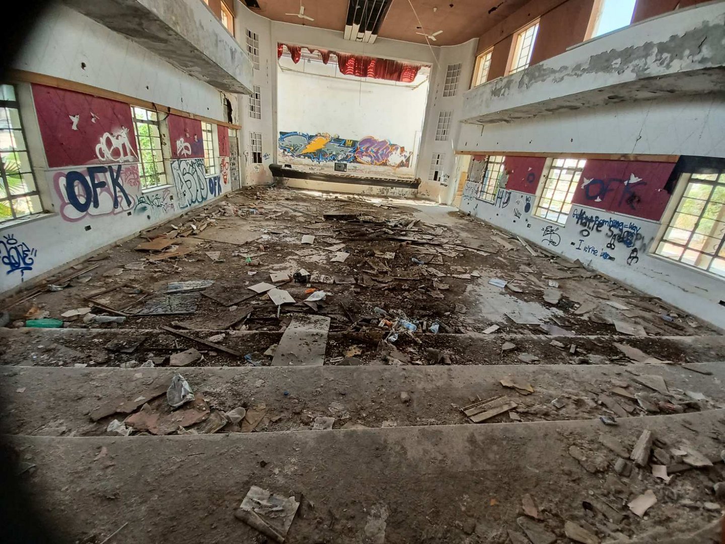image Abandoned school to be demolished &#8216;in coming days&#8217;