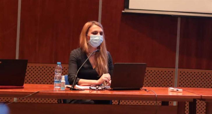 image Coronavirus: Police investigating death threats against member of scientific team