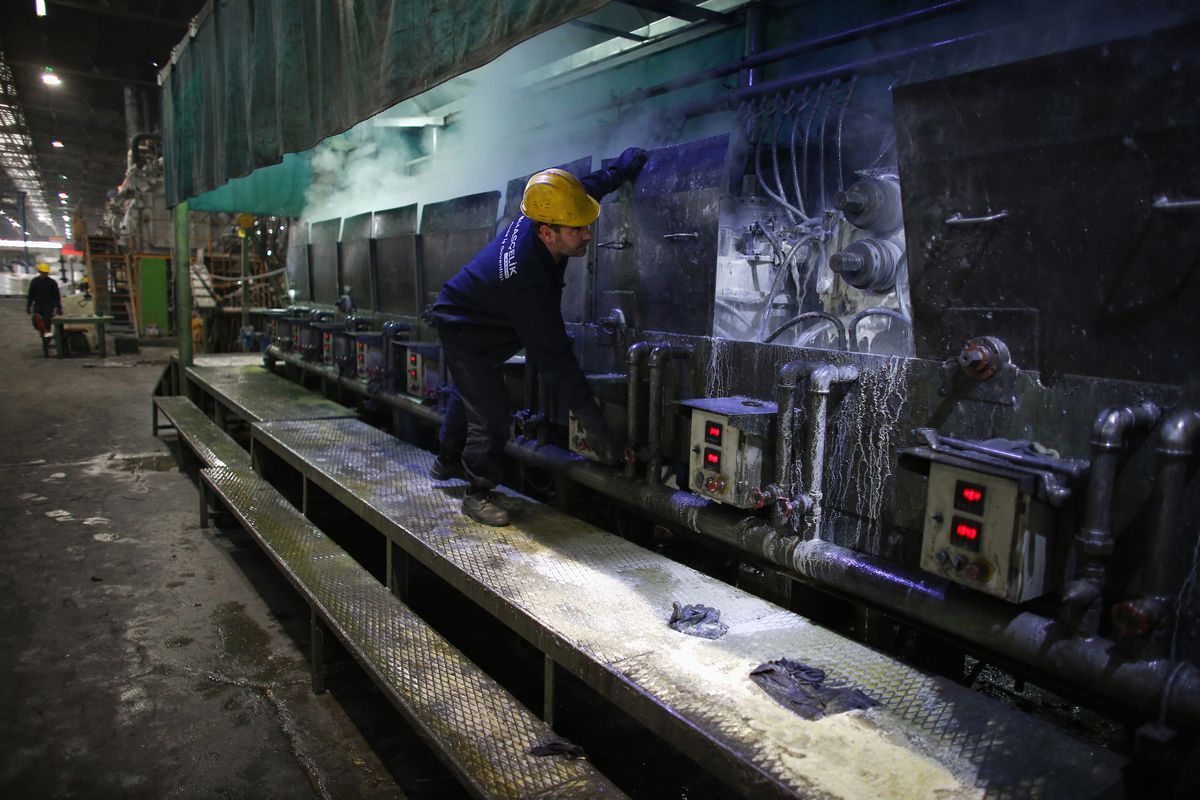 image Turkish factory output and current account disappoint