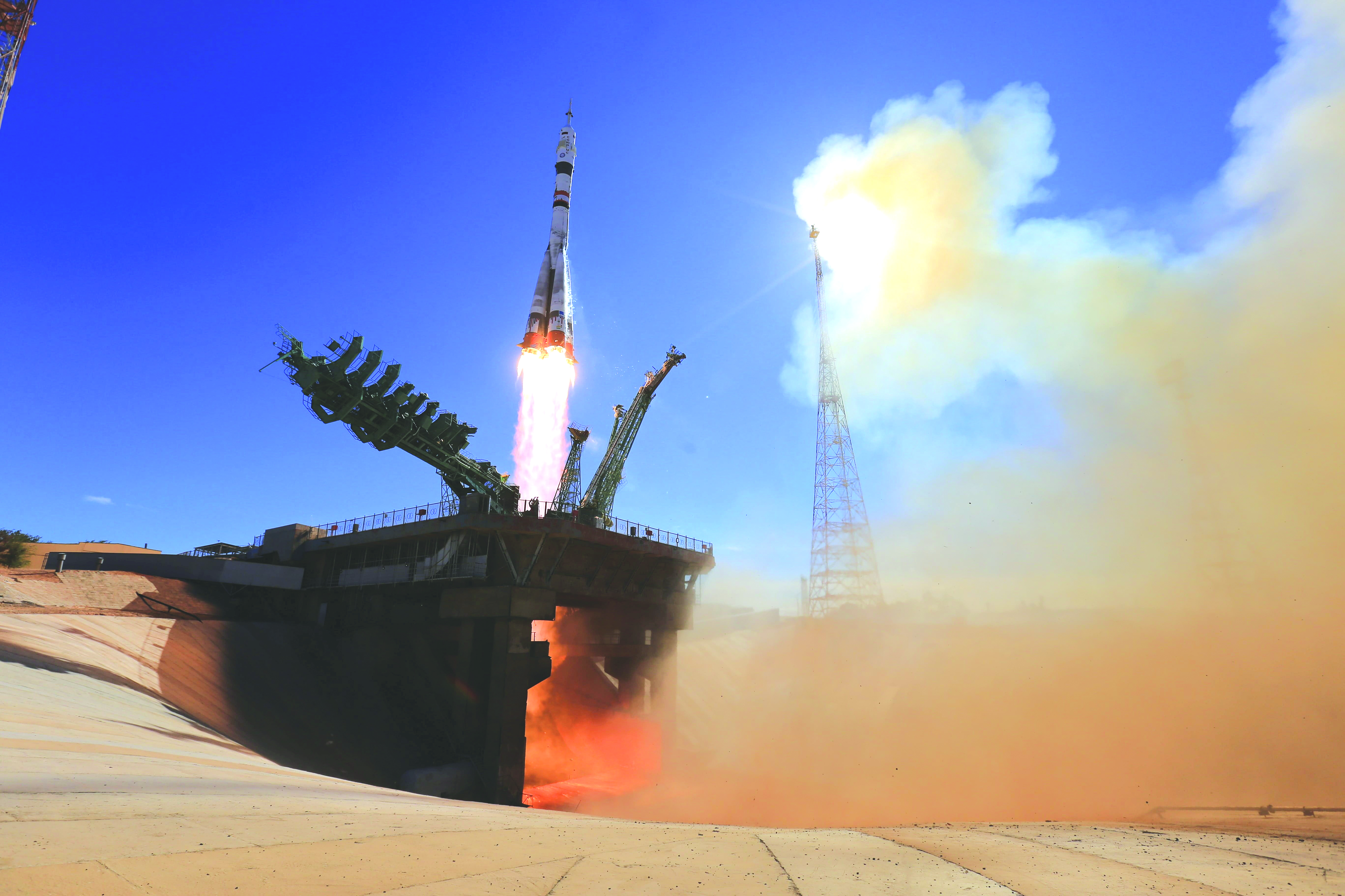 image Russian actor blasts off to attempt a world first: a movie in space