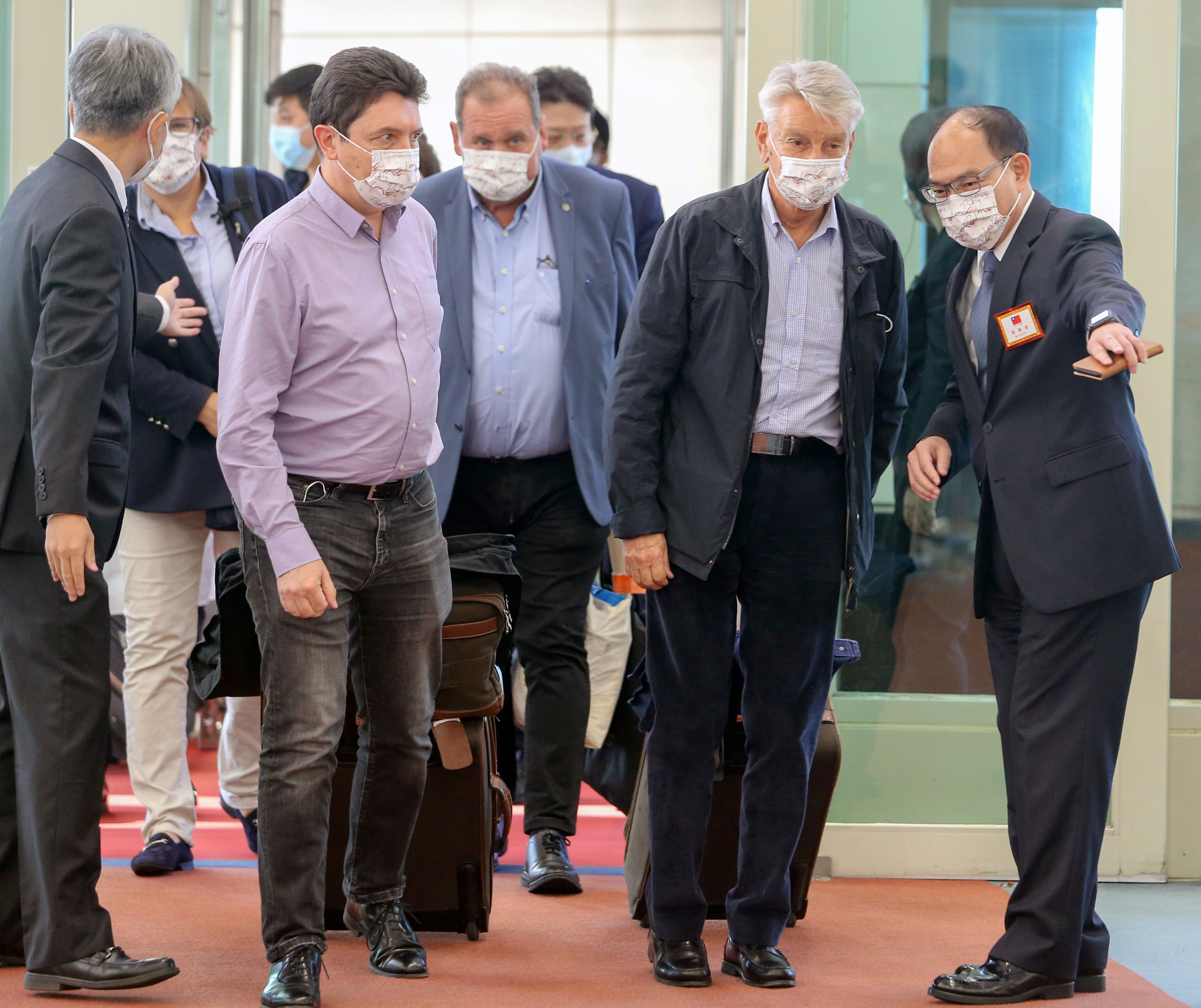 image Taiwan seeks international support after Chinese incursions