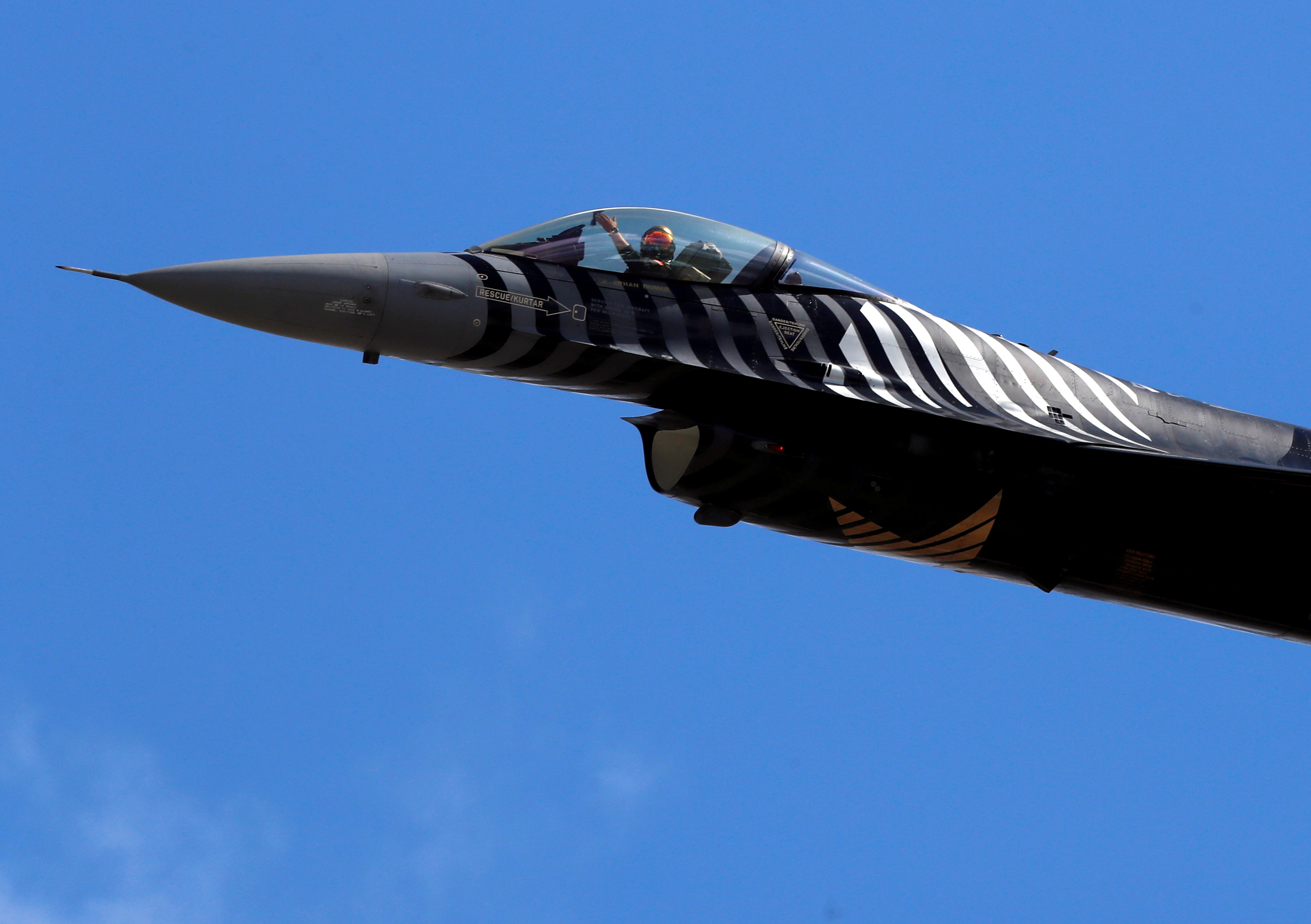 image US lawmakers confident of blocking potential Turkey F-16 purchase