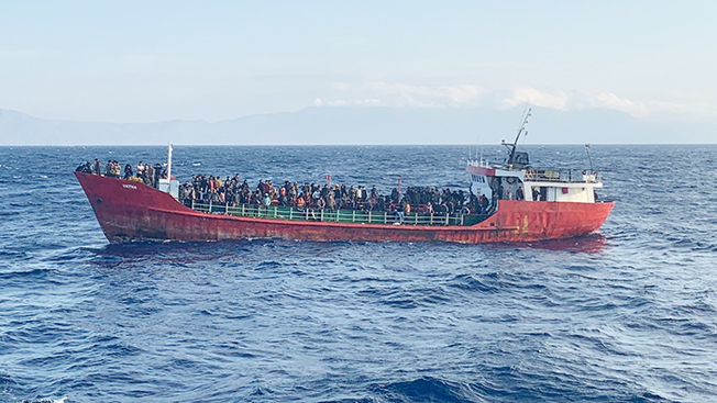 image Turkish-flagged cargo ship with migrants to dock at Greek port