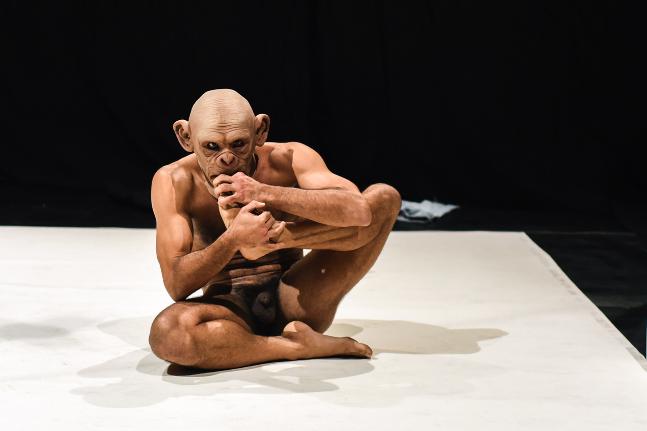4. redoing gender, buffer fringe 2018, photo credit halil olgu