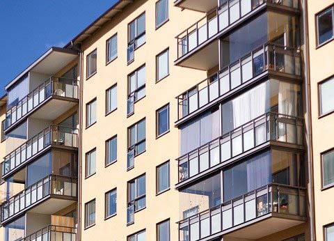 image Buying an older apartment