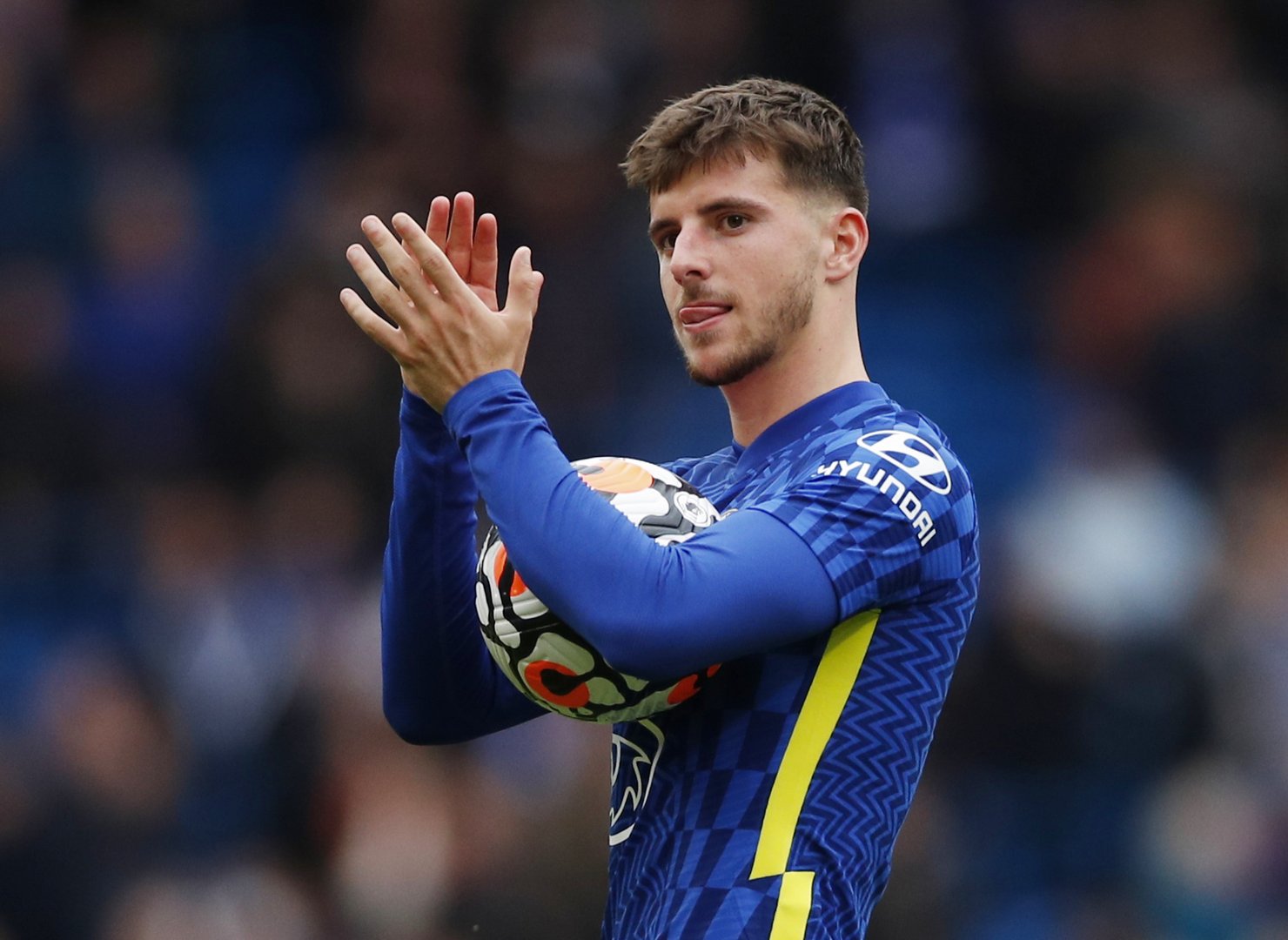 image Leaders Chelsea thump sorry Norwich 7-0