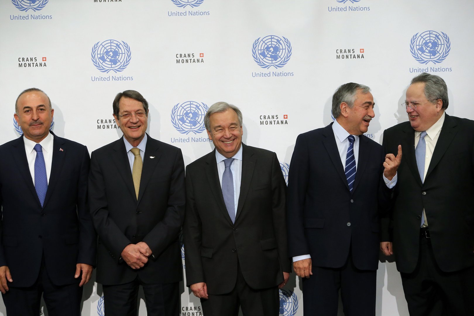image The dilemma: 2017 convergences or two states