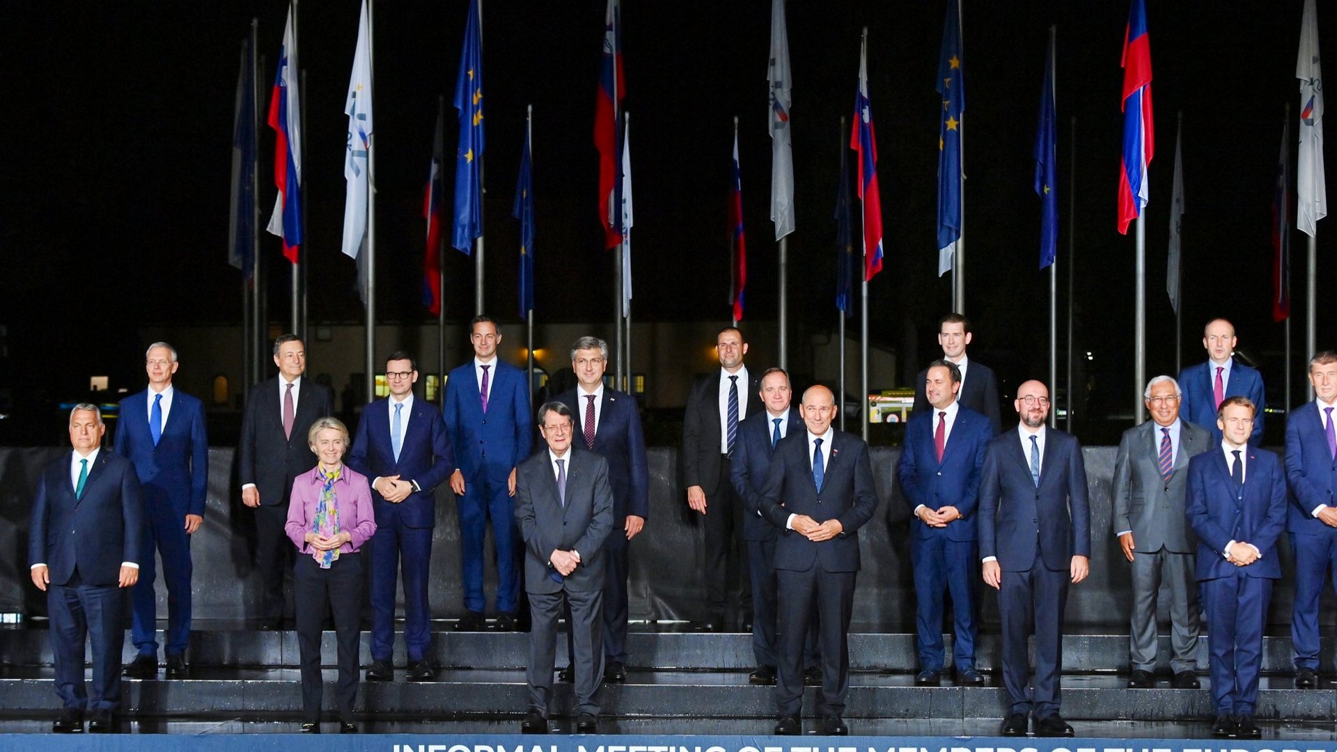 image Turkey may use Afghan refugees for own gains, president warns EU