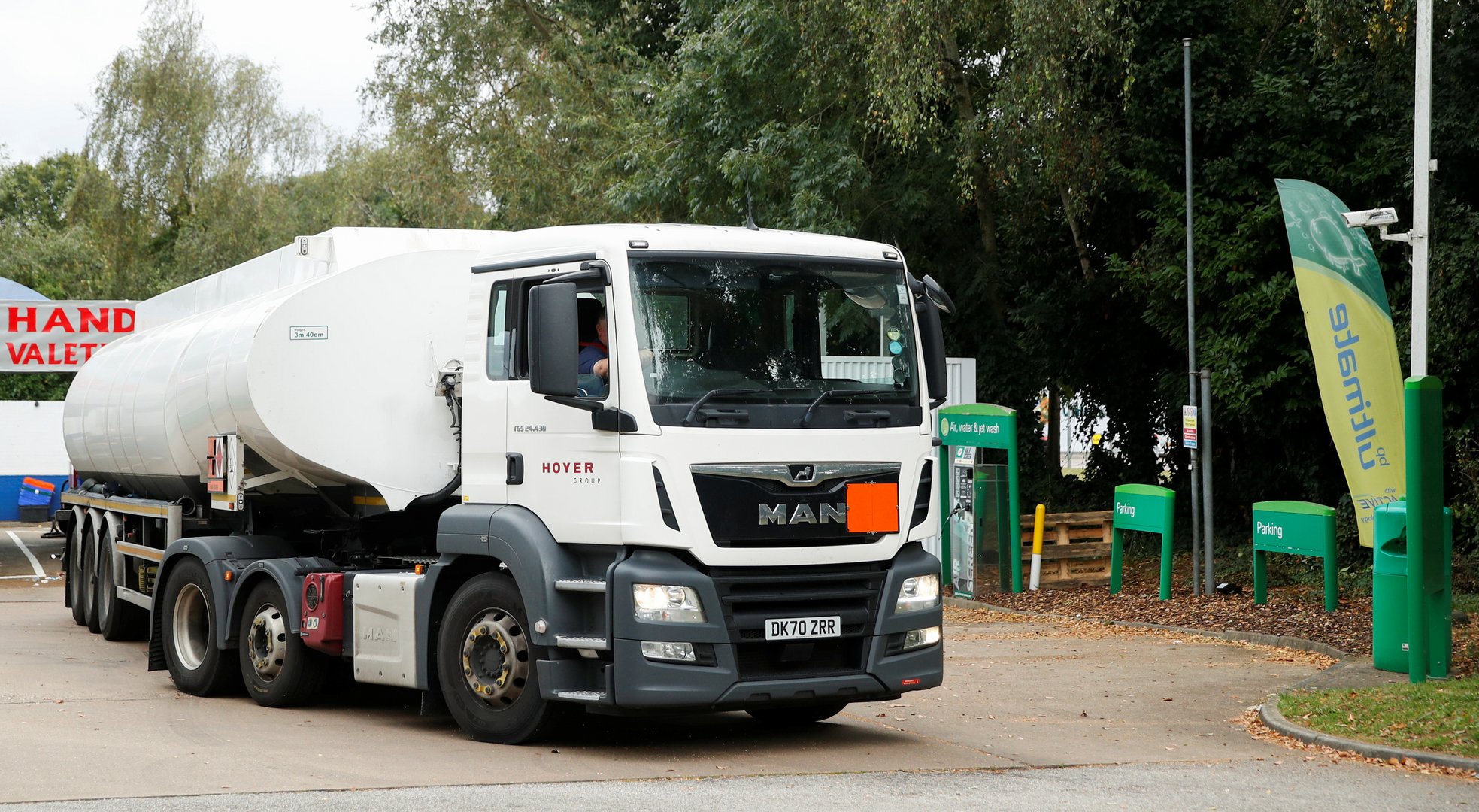 image British industry warns of factory closures without help on fuel costs