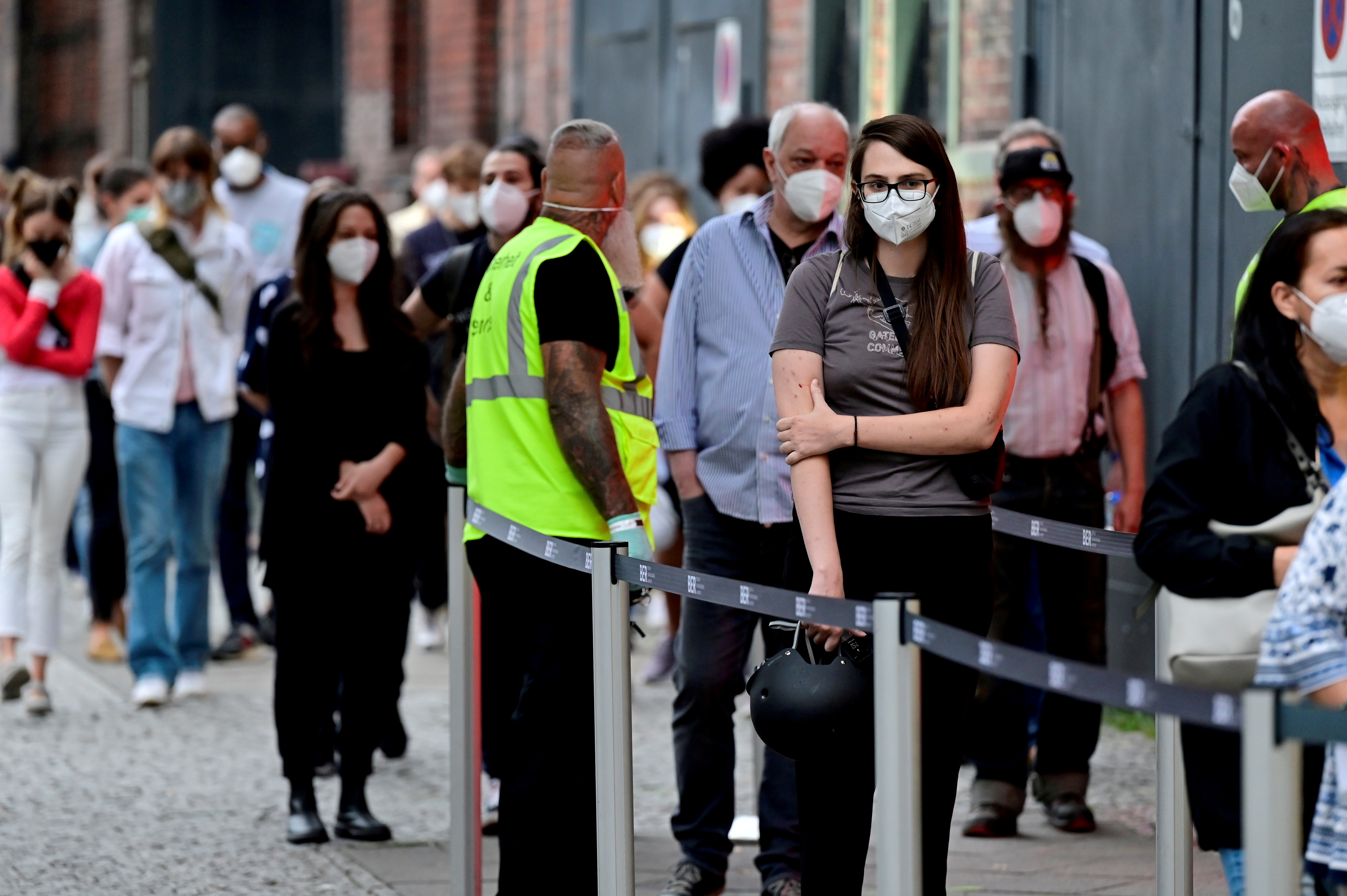 image German Covid-19 infections at highest since mid-May