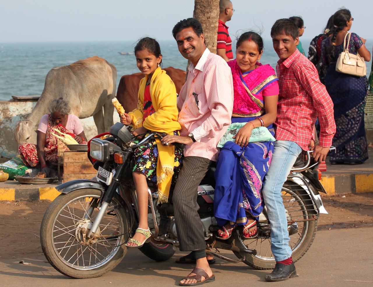 image Top 5 tips to choose the best family health insurance plans in India